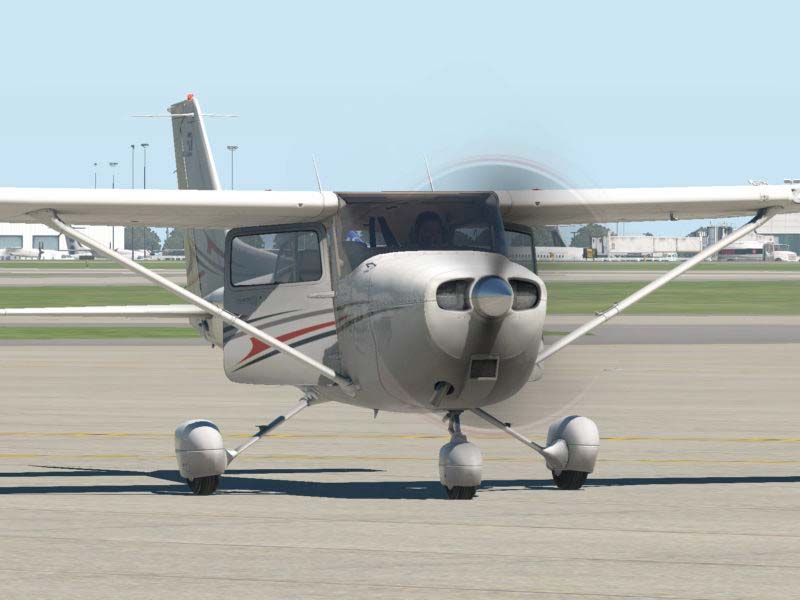 Cessna 172SP doors open